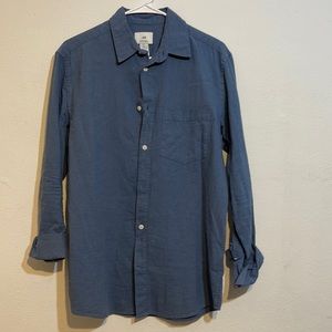 H&M button-down shirt size small for men